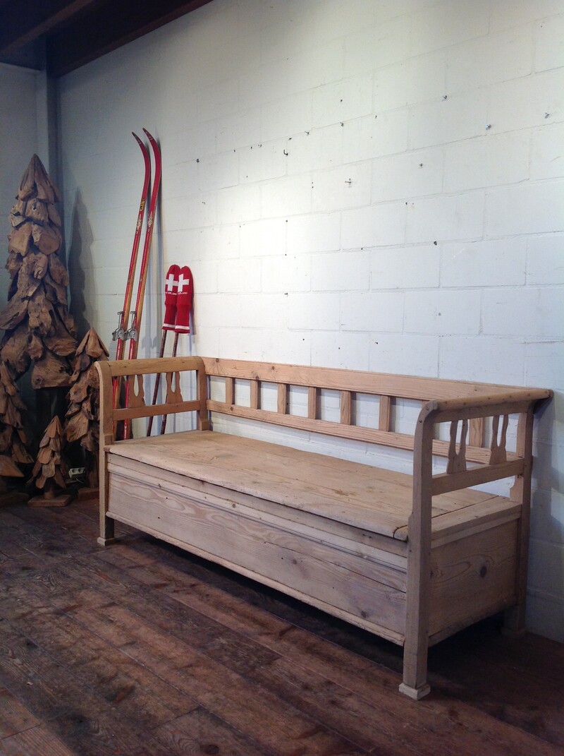 Houten bank